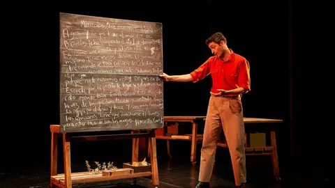 La obra El Mar, en la Feria del Libro 2024.