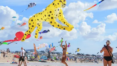 Primera jornada del 37ª Festival Internacional de Cometas.