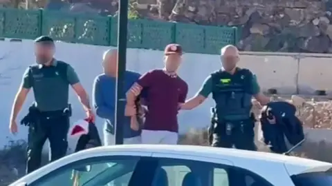Detención de un presunto implicado en el homicidio de Corralejo.