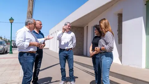 Visita de partido de Fernando Clavijo en Antigua.