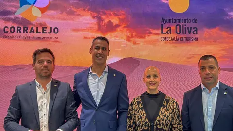 La Corporación de La Oliva posando en Fitur.