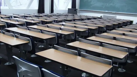 Aula, imagen de archivo. Estudio, profesores, Educación, estudiantes, universidad, oposiciones.