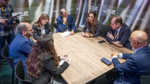 Reunión de Turismo Booking sobre el control de la oferta turística ilegal.