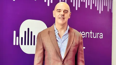 Miguel Rastrero, en el estudio de Fuerteventura Digital.