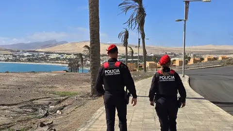 Patrulla de la Policía Autonómica en Fuerteventura