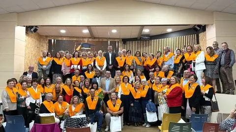 Orla de los mayores titulados en Estudios Africanos.