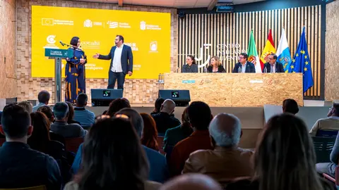 Presentación del proyecto Puerto del Rosario, Comercio local en tu mano.
