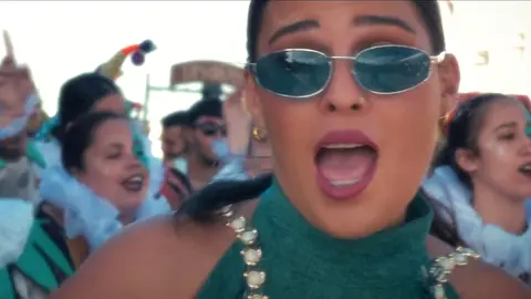 Marta Umpiérrez en el videoclip del Carnaval de La Oliva.