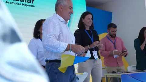 Mario Cabrera y Natalia Évora, en el VI Congreso de Coalición Canaria - Asamblea Majorera.