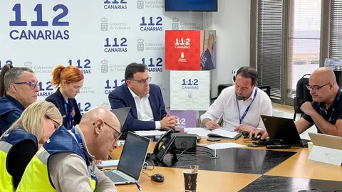 Reunión del PLATECA, en la mañana del 29 de abril tras una jornada de problemas en la telefonía.