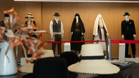 Exposición de vestimenta tradicional en Gran Tarajal