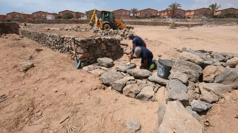 Obras en la la Rosa de Juana Sánchez.