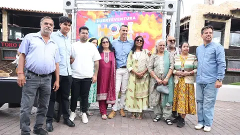 Presentación en Corralejo del Holi Colour Festival.