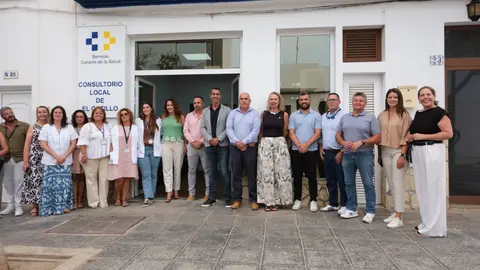 InauguracióndelconsultoriomédicoenElCotillo.