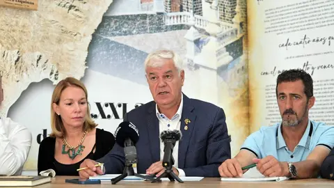 Alpidio Armas en rueda de prensa sobre la Bajada de la Virgen, este 13 de agosto.