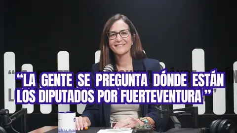 Natalia Santana (NC), en el estudio de Fuerteventura Digital.