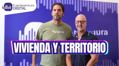Óscar Hernández y Luis del Pozo, del colectivo SOS Fuerteventura Sostenible.
