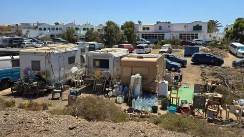 Medio ambiente, caravanas, limpieza, coches abandonados (3)