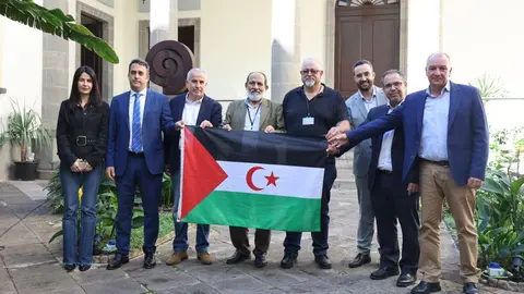 Encuentro del Intergrupo Parlamentario Canario de Apoyo al Pueblo Saharaui con el Frente Polisario.
