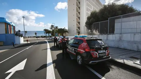 Dispositivo de la Polic&iacute;a Canaria en el Complejo Hospitalario Universitario Insular-Materno Infantil.