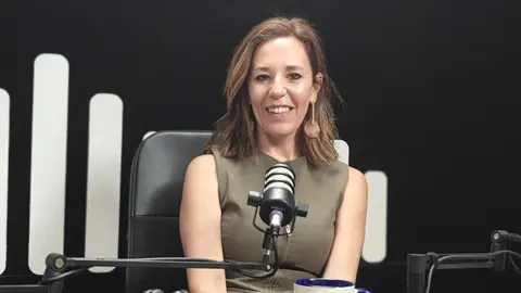 J&eacute;ssica de Le&oacute;n, consejera de Turismo y Empleo del Gobierno de Canarias, en el estudio de Fuerteventura Digital.