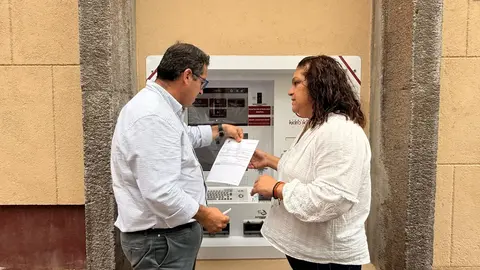 El Ayuntamiento de Puerto del Rosario habilita un Cajero Autoservicio para hacer tr&aacute;mites.