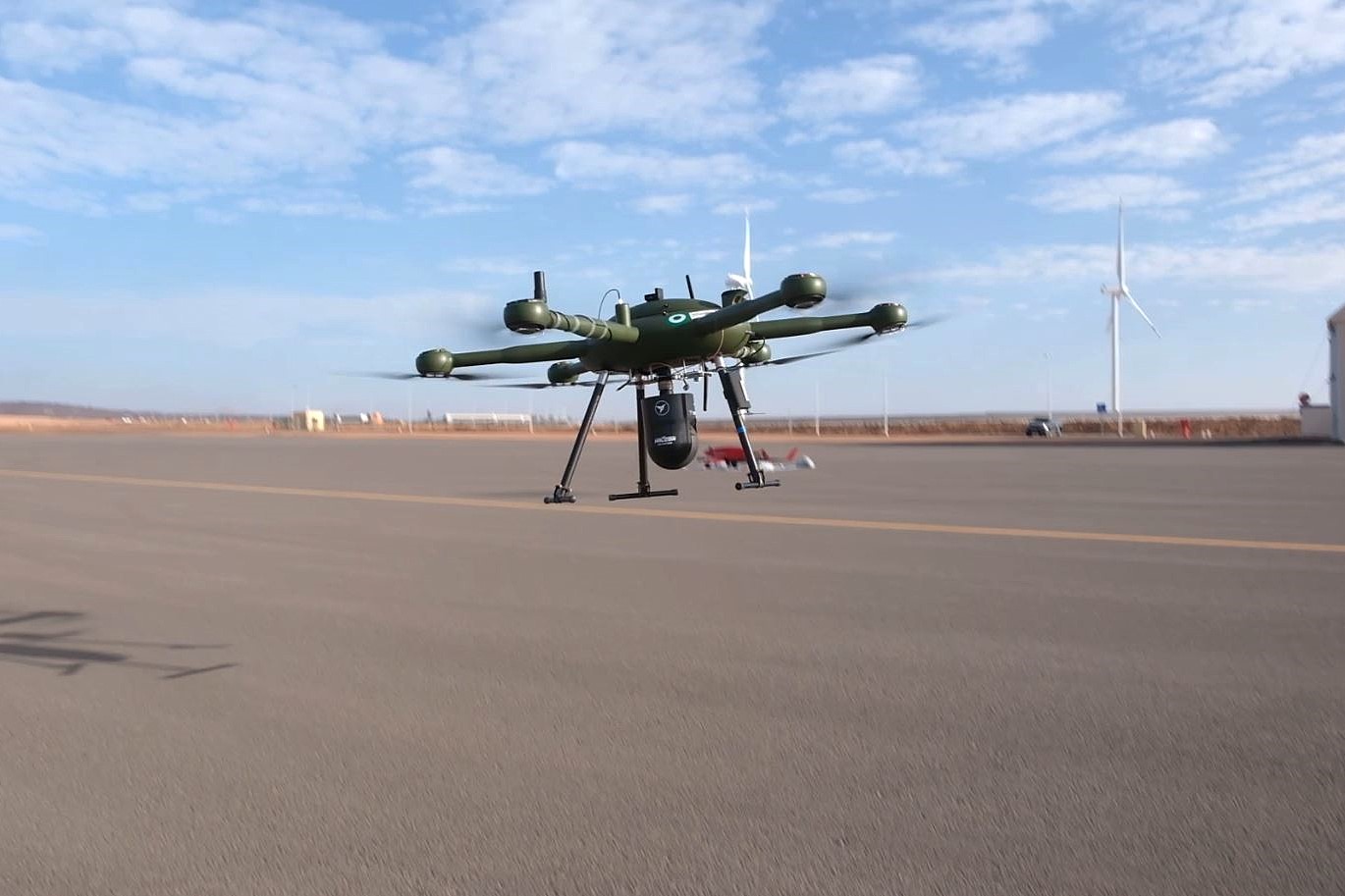 Dron despega en el Parque Tecnológico.
