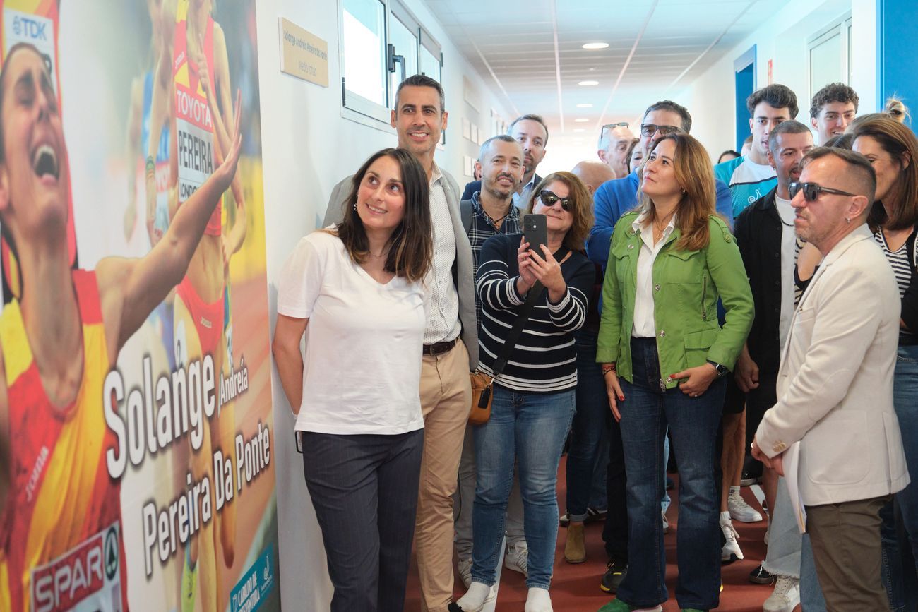 Inauguración del Centro Insular de Atletismo en Corralejo (2)