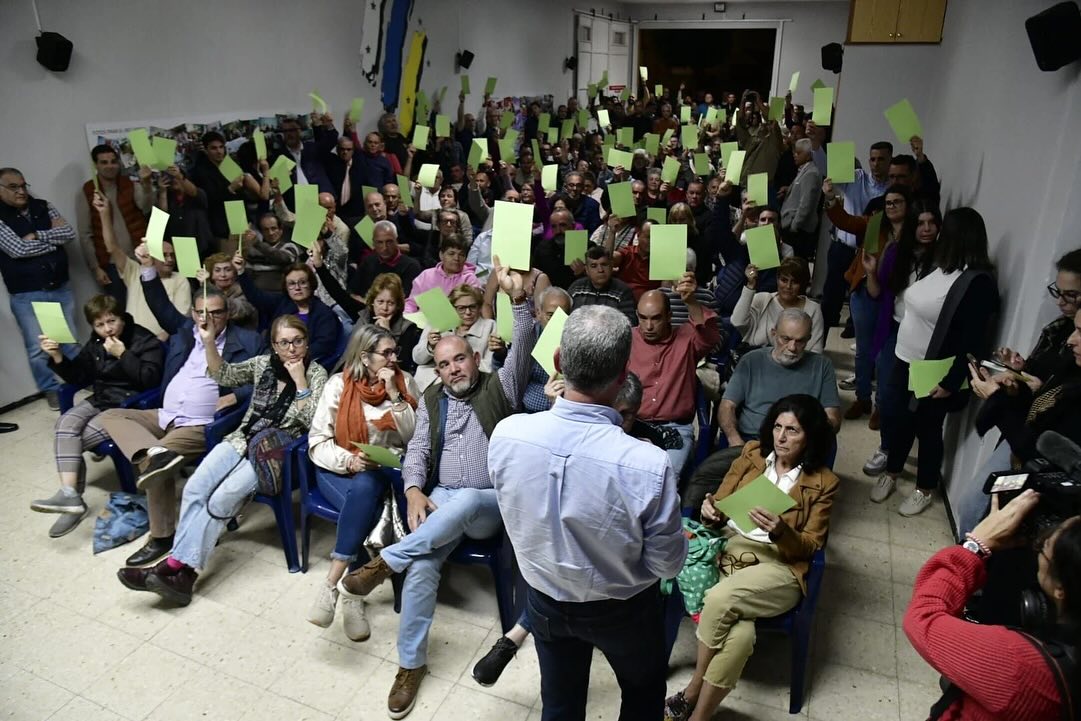 Asamblea de Roque Aguayro.