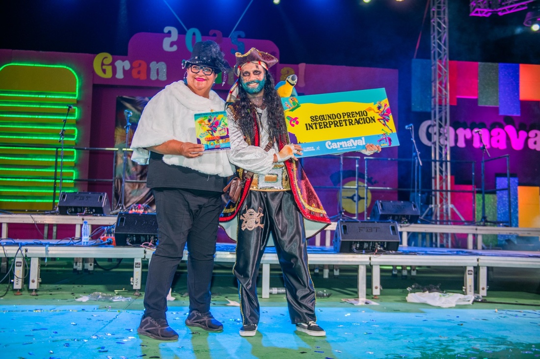 Concurso de Murgas del Carnaval de Gran Tarajal 2025 (2)