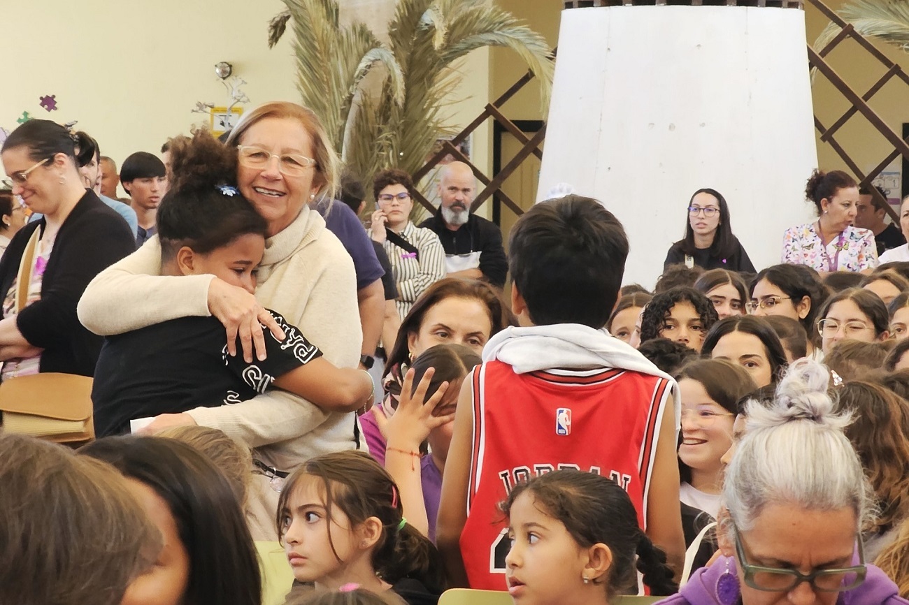 Homenaje a mujeres de Antigua este 8M.