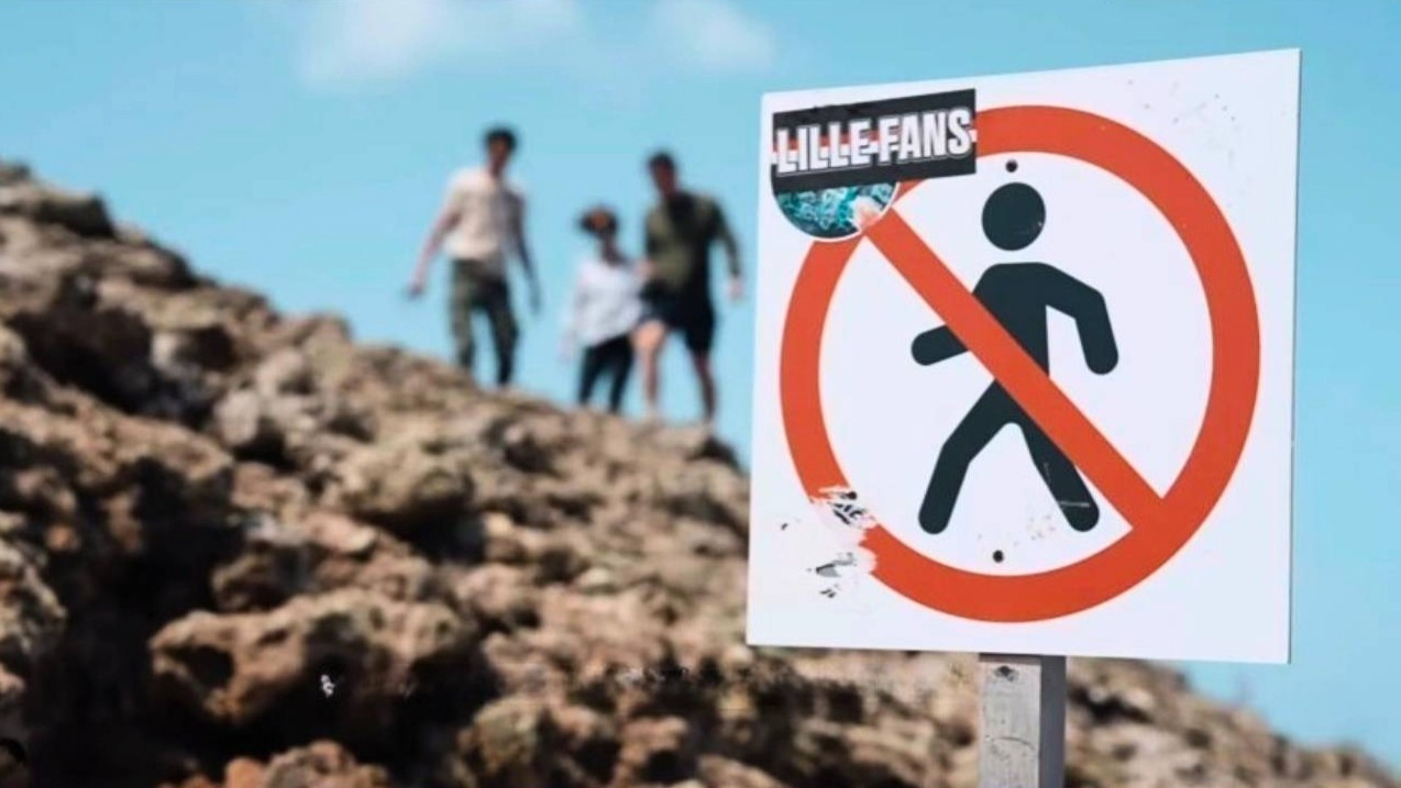 Fotograma de la Campaña ambiental del Ayuntamiento de La Oliva "Disfrútala sin huella".