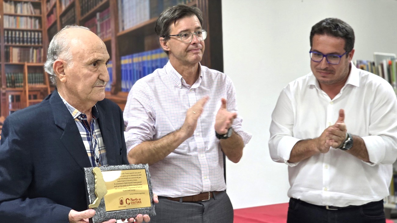 Presentación del libro de Andrés González Francés.