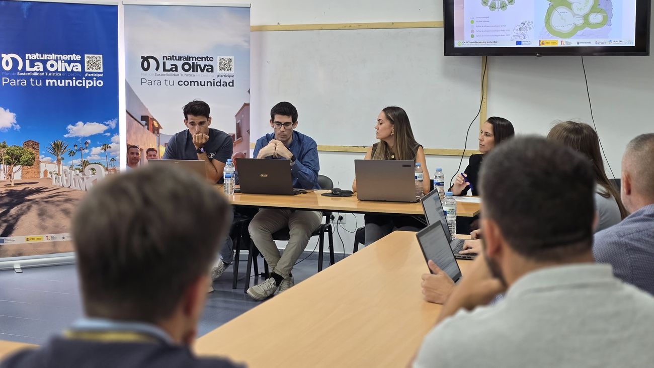 Presentación del  Plan de Arbolado y Corredores Verdes de La Oliva.