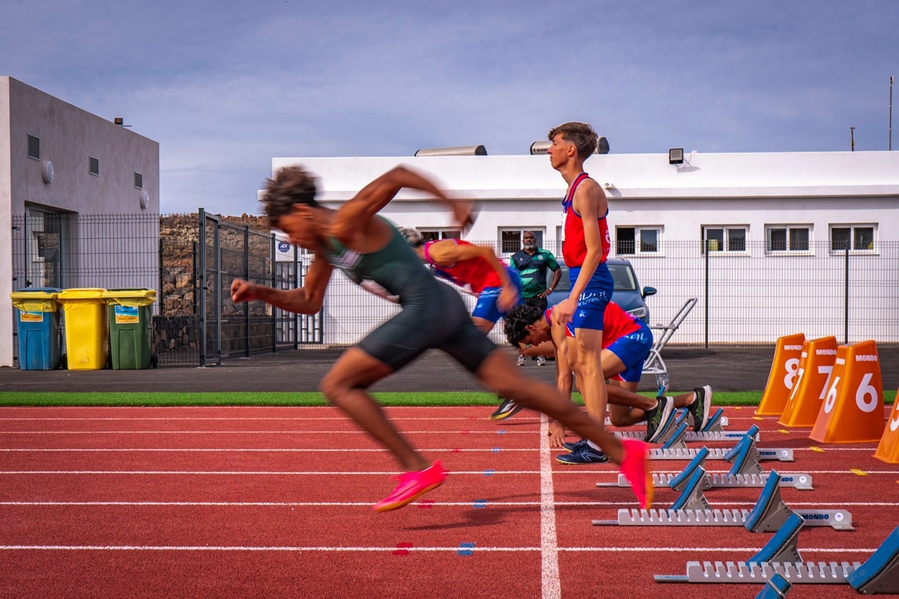 Estreno de la Pista de Atletismo de Corralejo, en diciembre de 2024 (Imagen de Maxoathlon Fuerteventura).