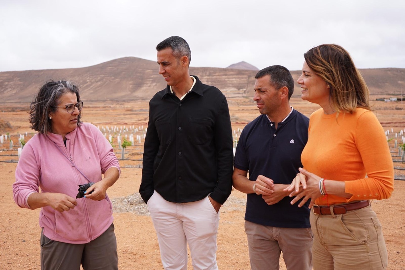 La Oliva lleva la Educacion al campo.