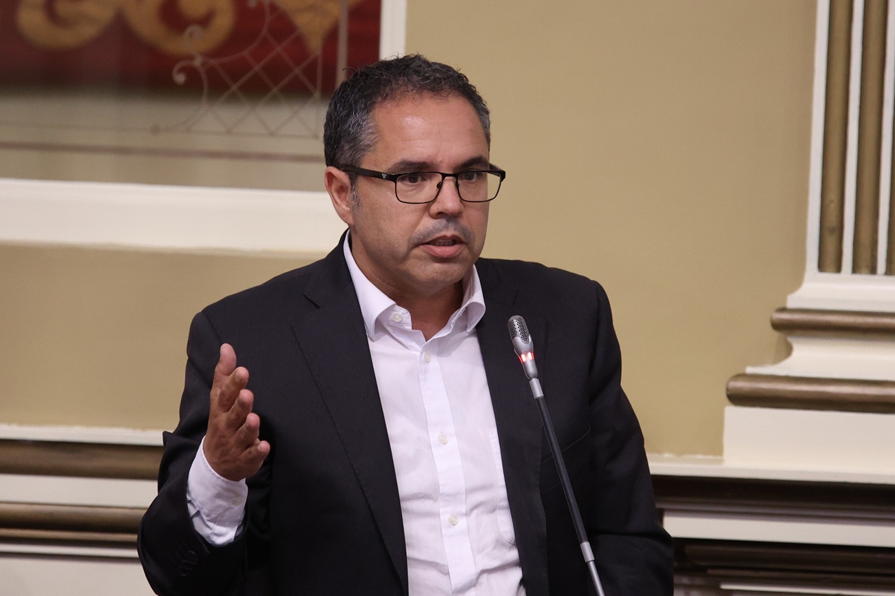 Gustavo Santana, diputado del PSOE en Canarias.
