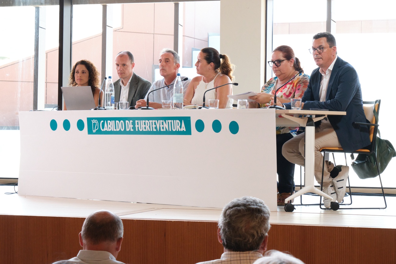 Reunión con vecinos de La Lajita y alrededores sobre la autovía Cuchillete Matas Blanca (1)