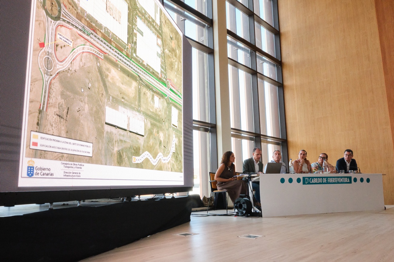 Reunión con vecinos de La Lajita y alrededores sobre la autovía Cuchillete Matas Blanca (3)