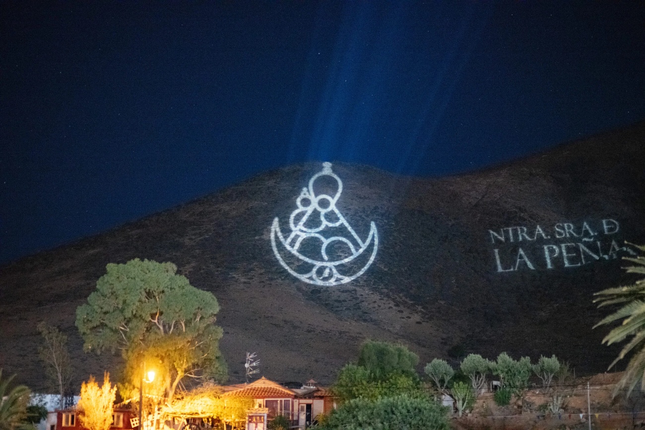 Iluminación en la Vega de Río Palmas, en La Peña 2024.