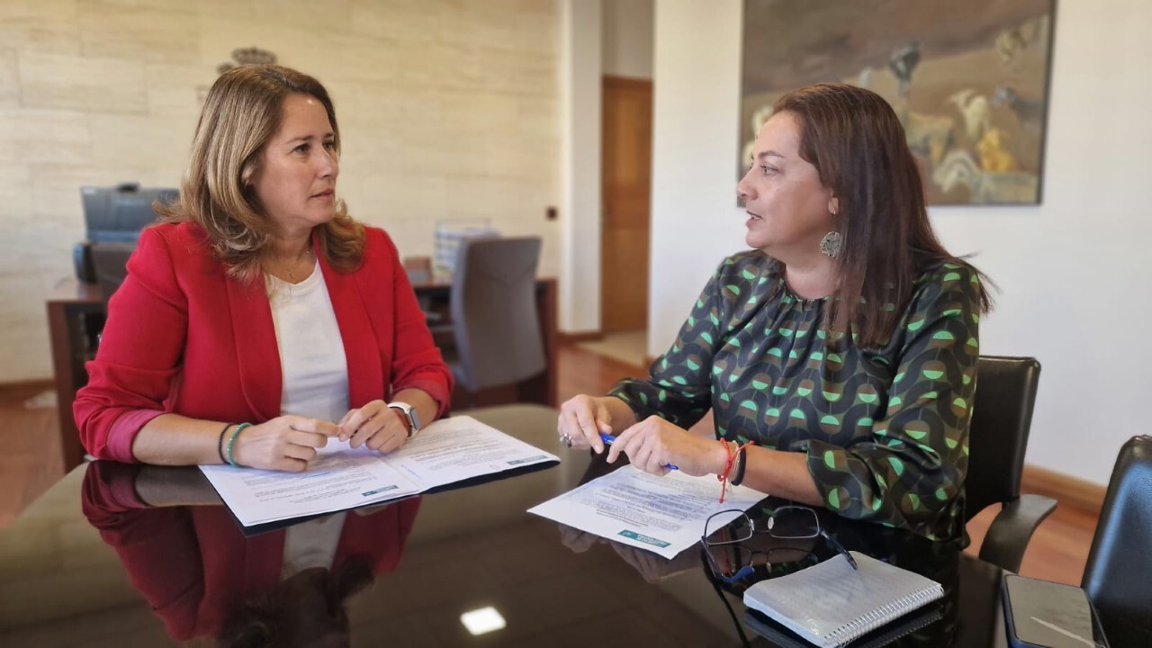Lola García y Nereida Calero.