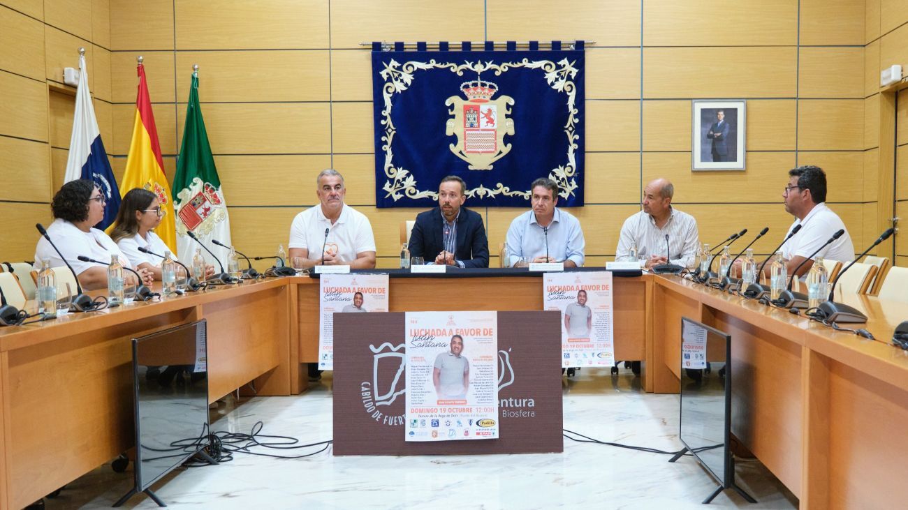 Luchada Benéfica por Iván Santana