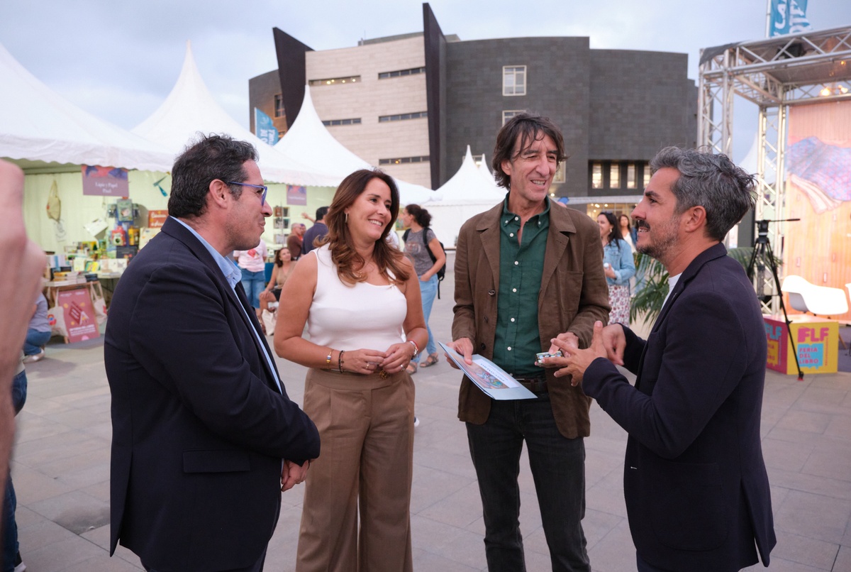 Tarde inaugural de la 35 Feria del Libro de Fuerteventura (8)
