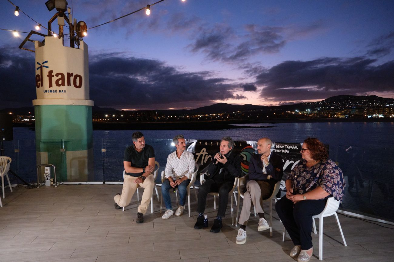 Miguel Ríos llega a Fuerteventura.