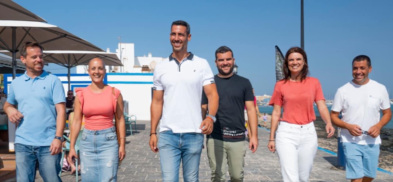 Imagen electoral del grupo de Coalición Canaria en La Oliva.