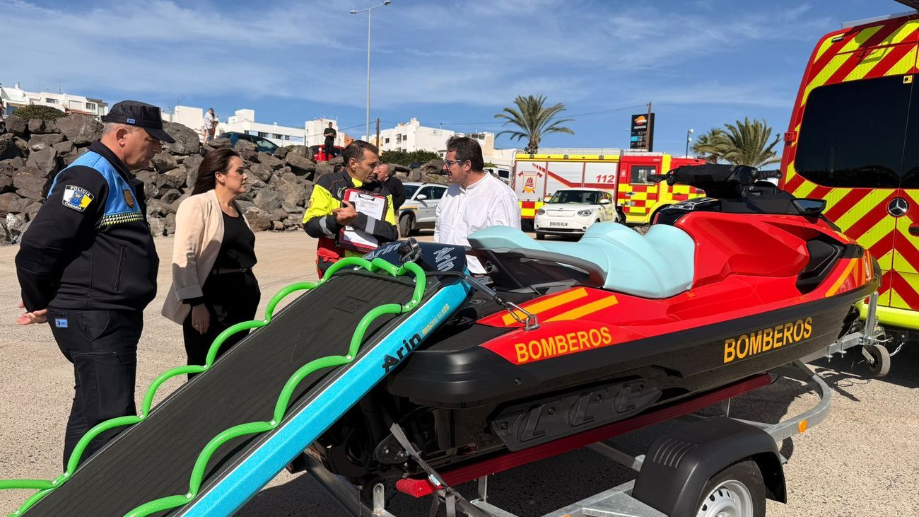 Nueva moto acuática del Servicio de Salvamento en la capital.