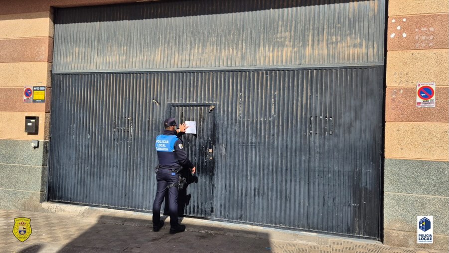 Precinto de dos talleres en Puerto del Rosario (1)