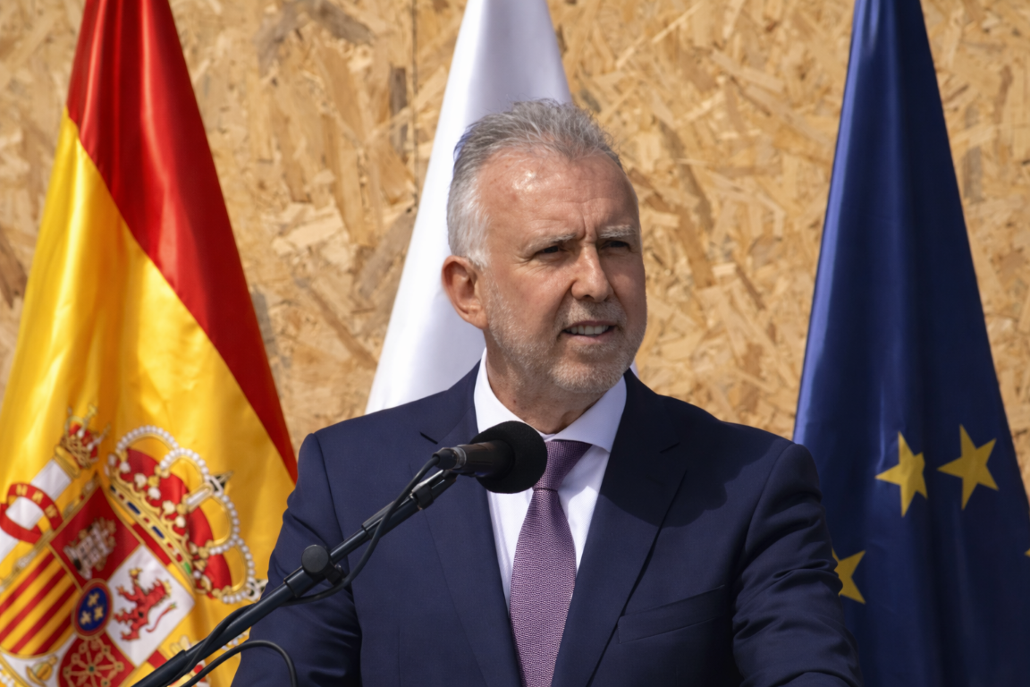 Ángel Víctor Torres, en el acto por la memoria de Tefía.