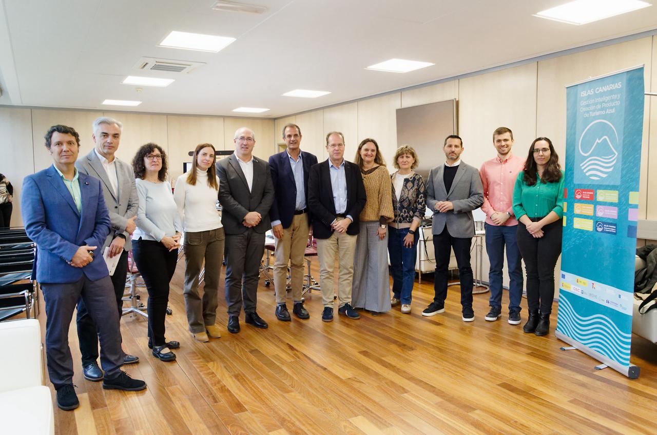 Visita al Centro Oceanográfico de Canarias (IEO-CSIC) con los proyectos de Turismo