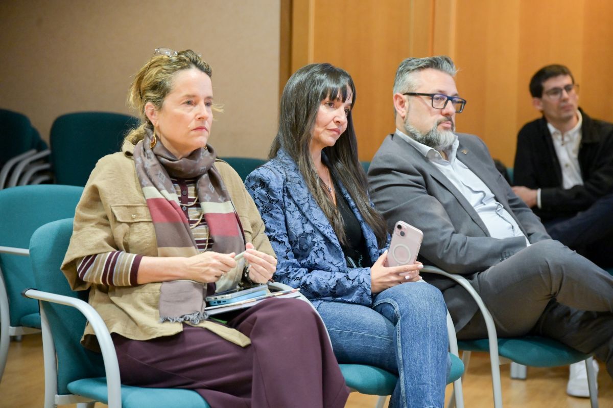 Presentación de los catálogos y manuales de renaturalización urbana.